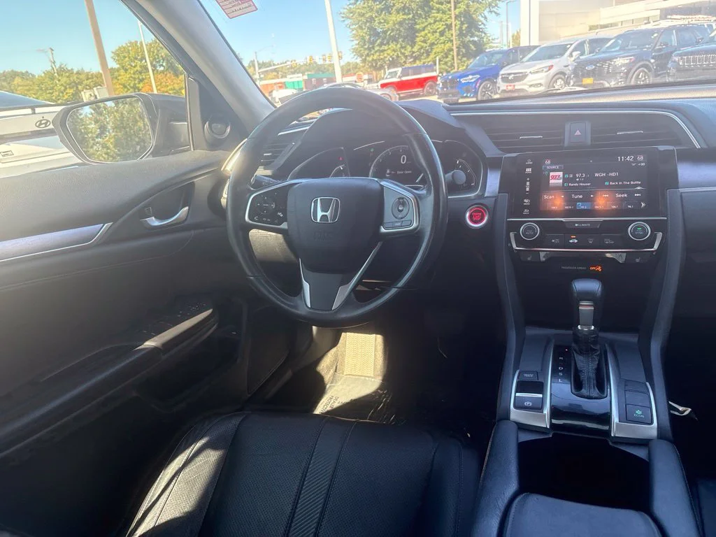 Used 2018 Gray Honda EX-L image 7