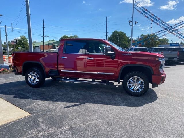 Used 2024 Red Chevrolet High Country image 6
