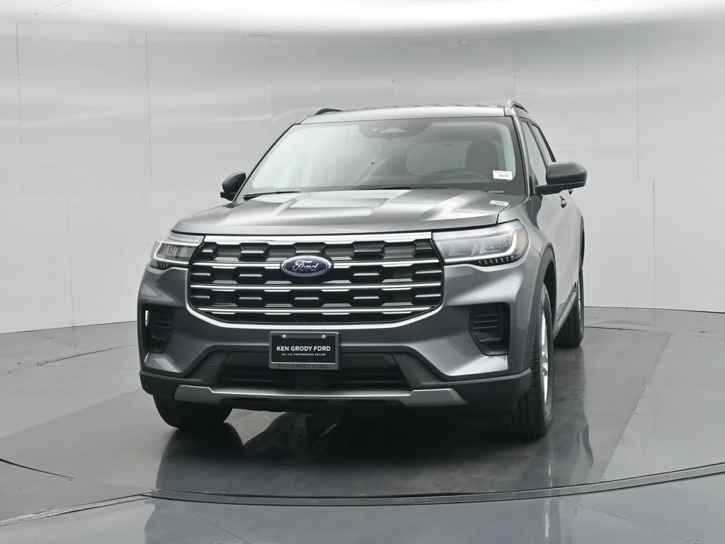 New 2026 Carbonized Gray Metallic Ford Active image 54