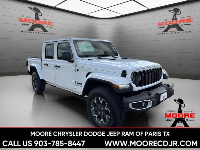 New 2026 Jeep Gladiator Sahara