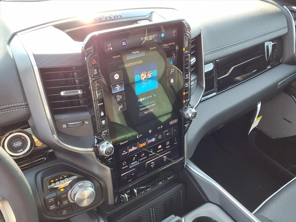 2026 RAM 1500 Laramie - Photo 8