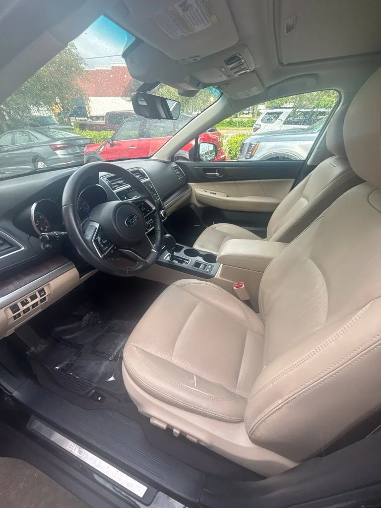 Used 2018 Black Subaru 2.5i image 12
