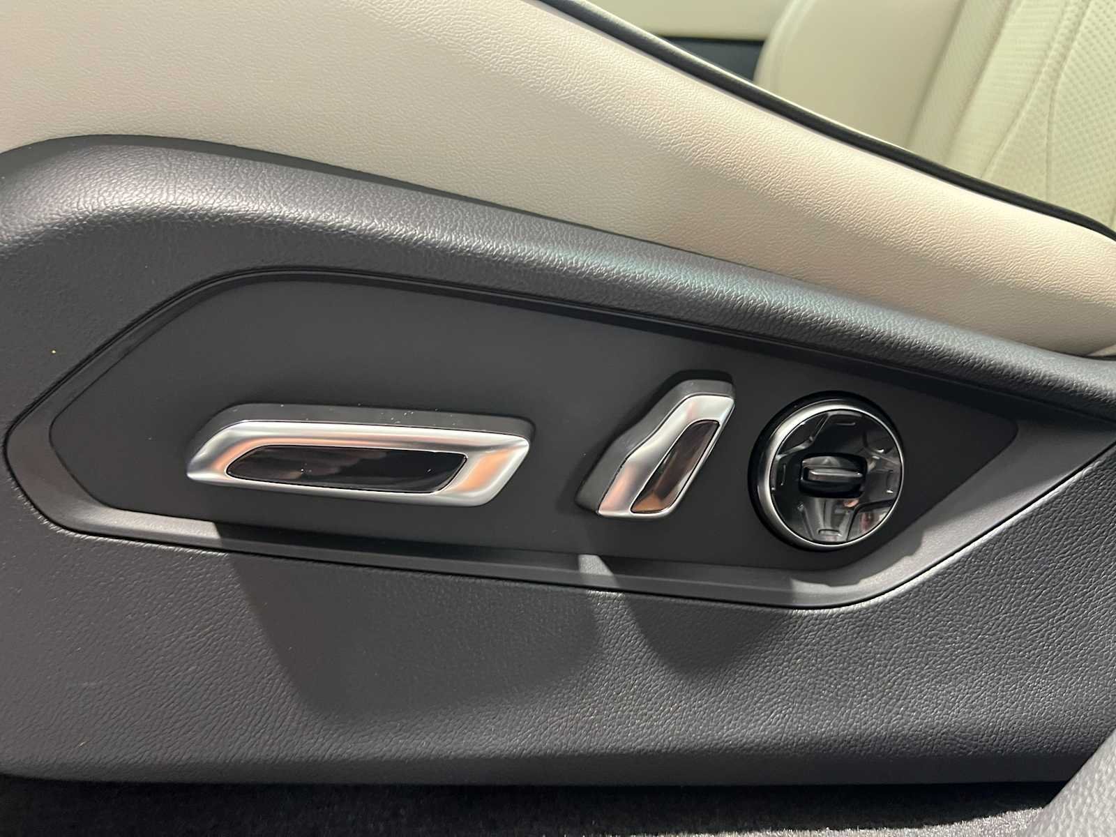 New 2026 Liquid Carbon Metallic Acura w/A-Spec Advance Package image 17