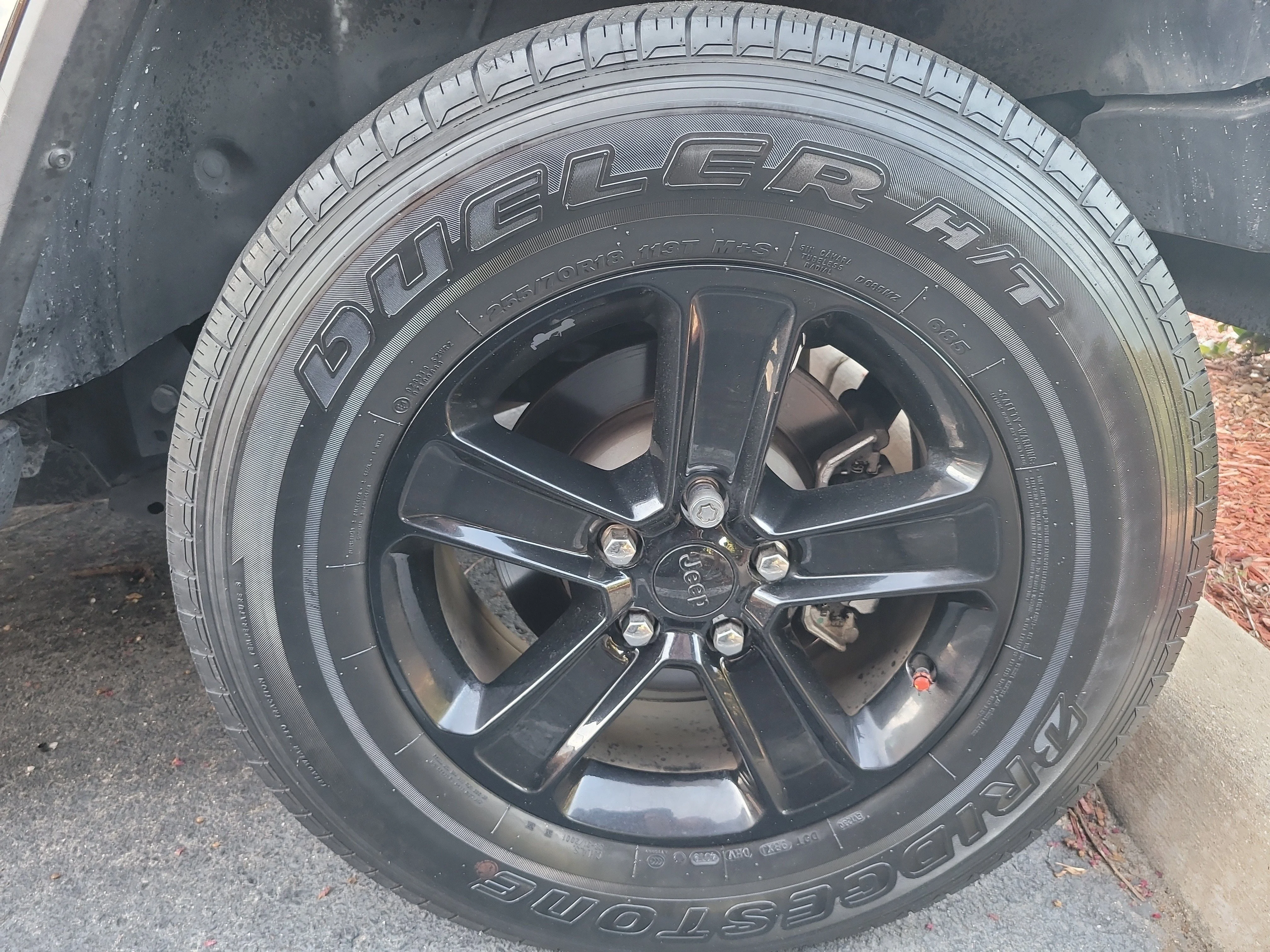 Used 2020 Black Clearcoat Jeep Sahara Altitude image 7