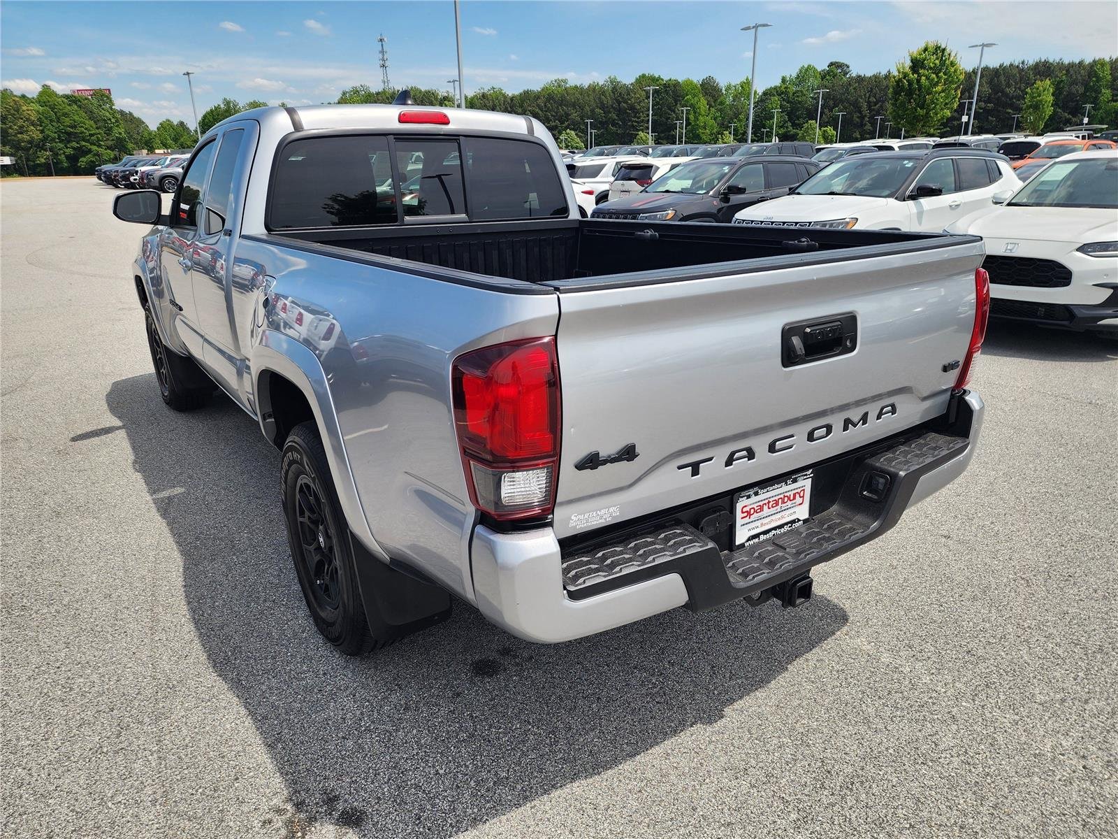 Used 2022 Celestial Silver Metallic Toyota SR5 image 4