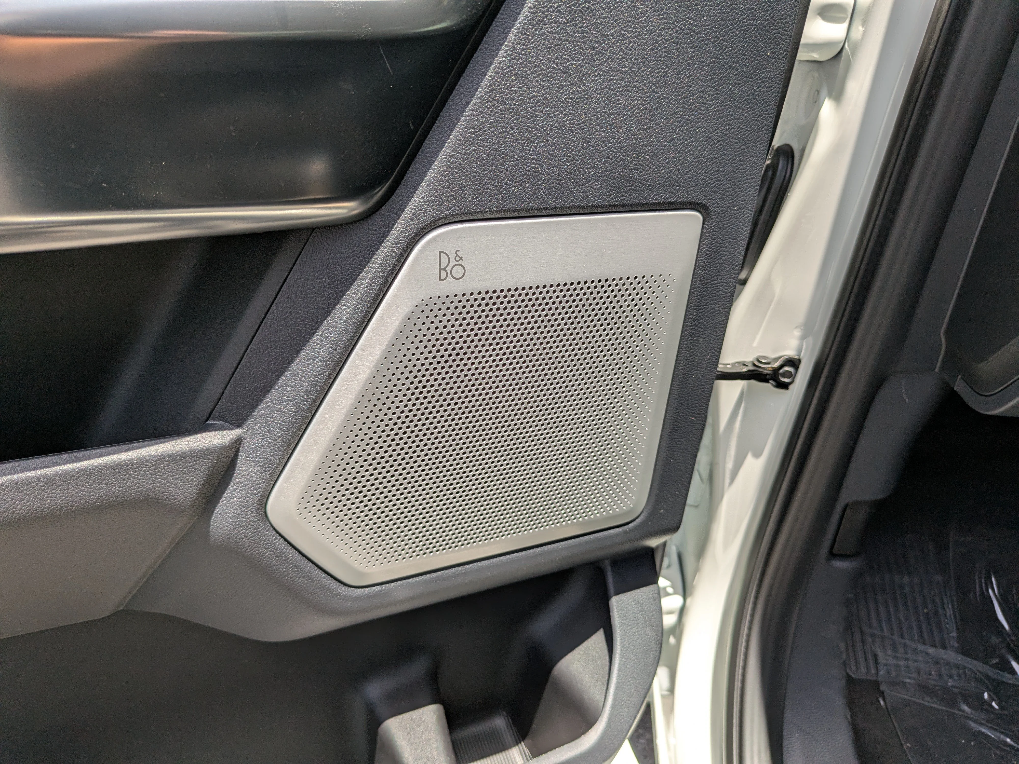 New 2026 Star White Metallic Tri-Coat Ford F-250® Platinum® image 22