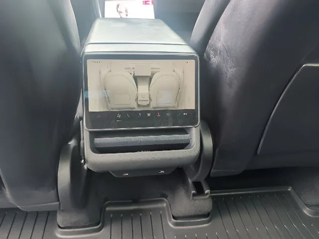 Used 2026  Tesla LONG RANGE image 46