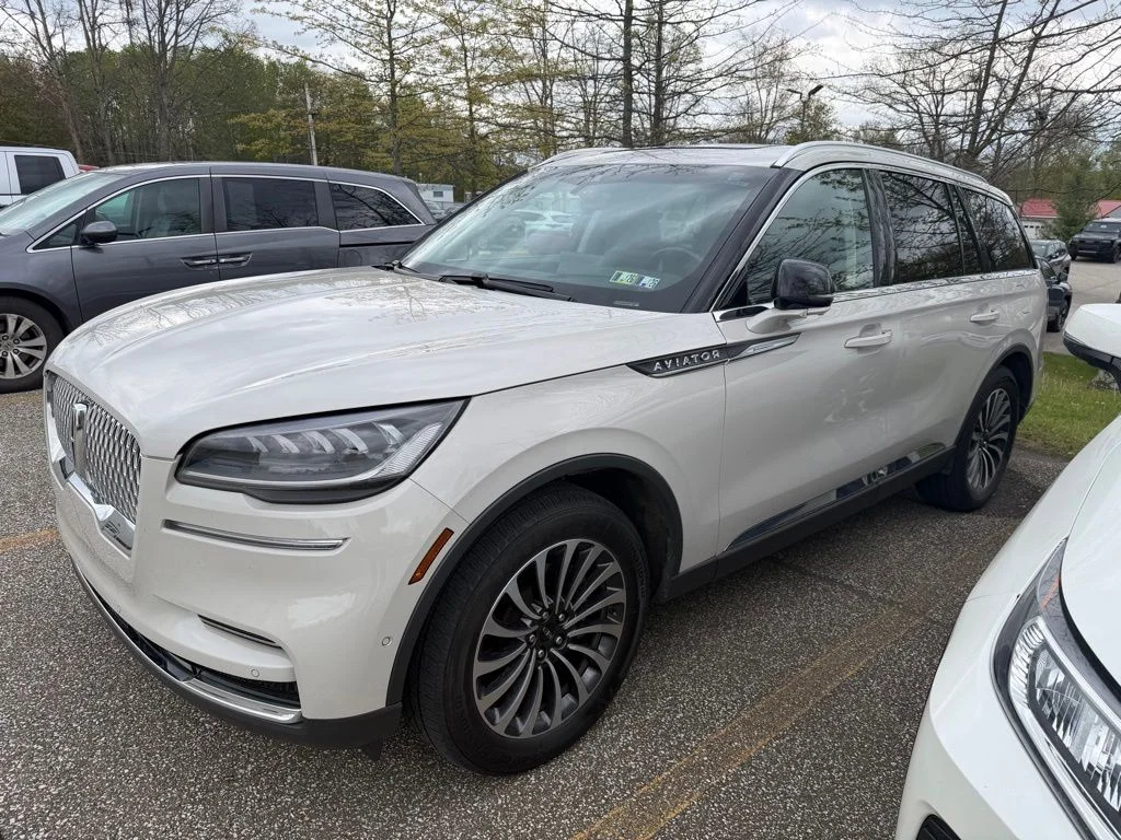 2022 Lincoln Aviator Reserve AWD's photo
