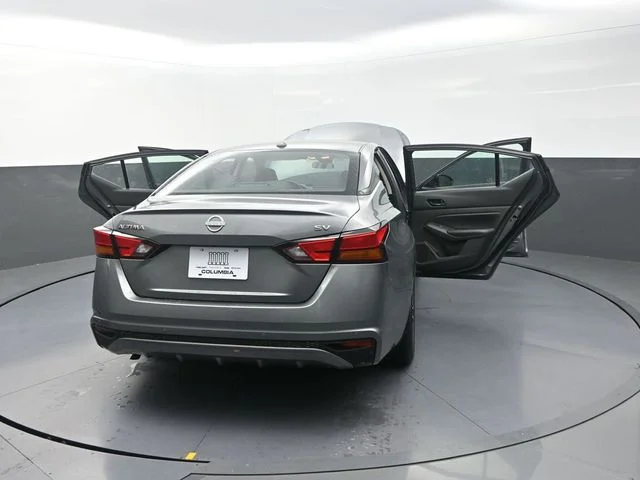 Used 2024 Gray Nissan 2.5 SV image 34
