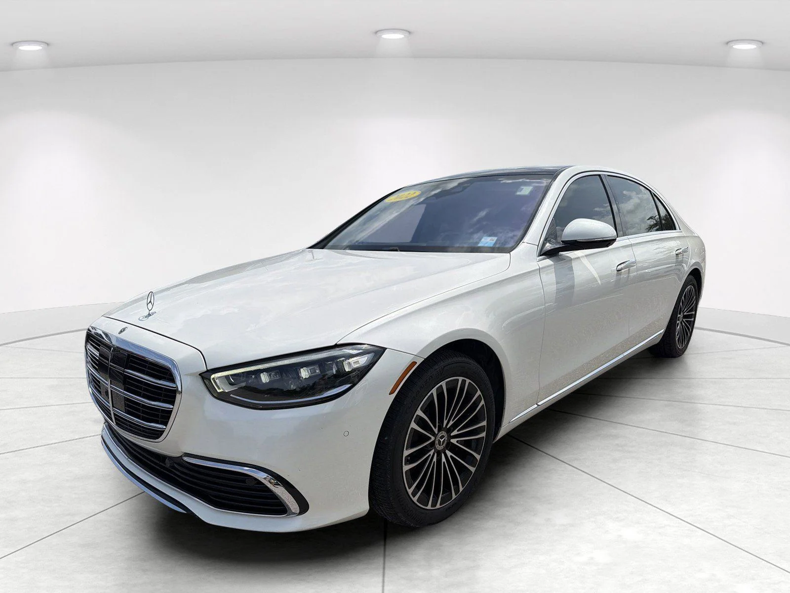 Used 2022  Mercedes-Benz S 580 image 8