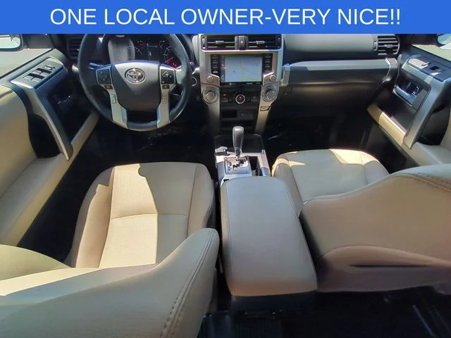 Used 2023 White Toyota SR5 Premium image 33