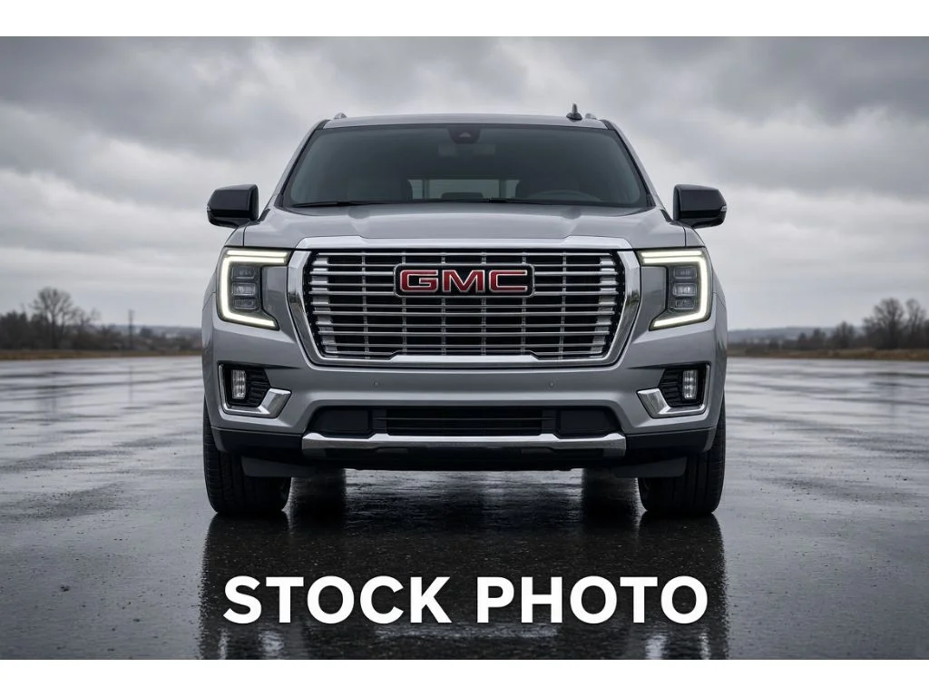 Used 2020 Quicksilver Metallic GMC SLT image 28
