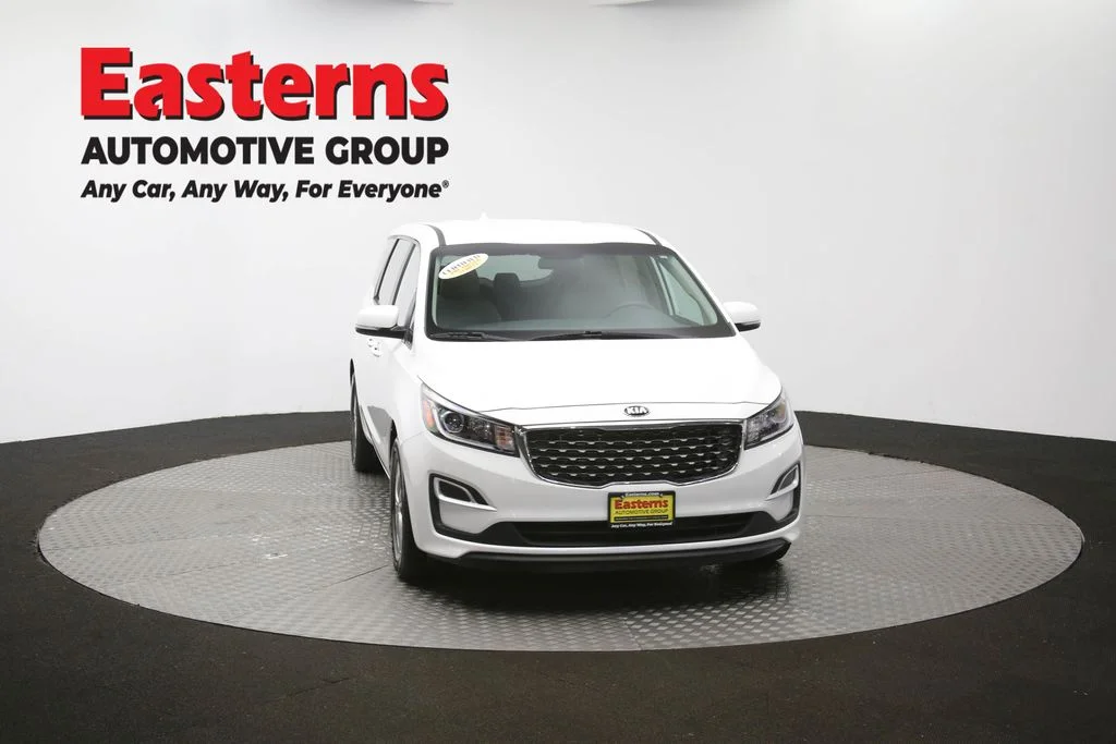 Used 2020 White Kia LX image 51