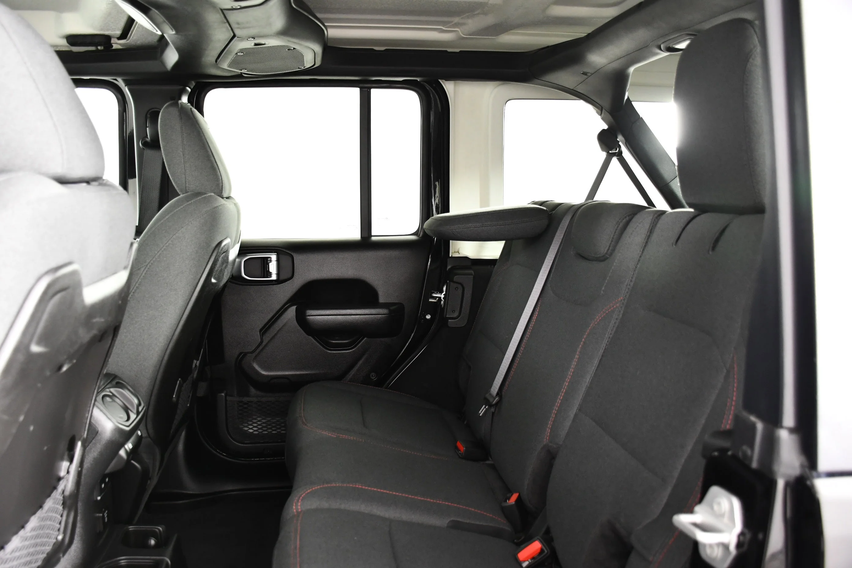 Used 2025 Black Clearcoat Jeep Rubicon image 33