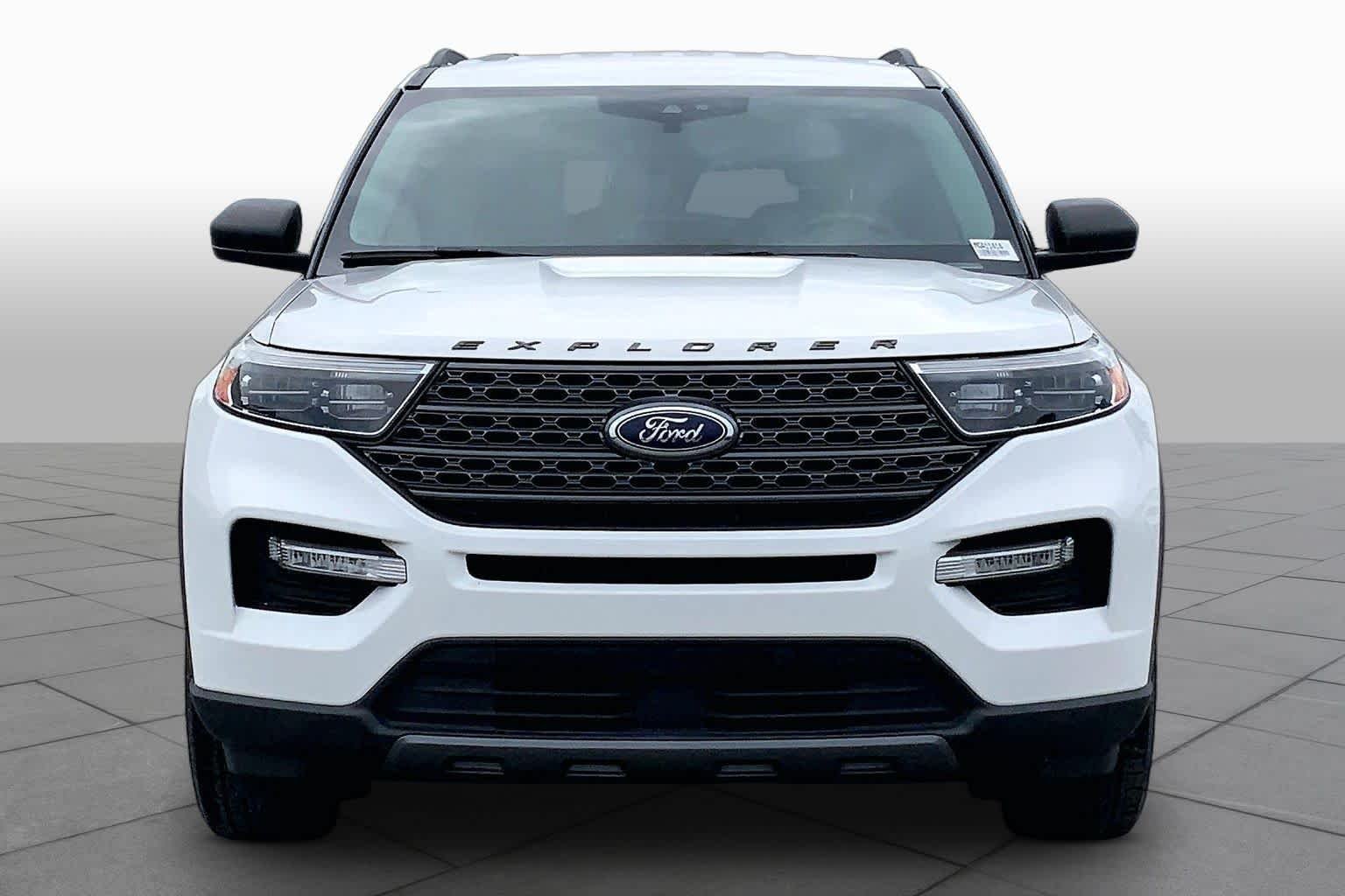 Certified Used 2021 Star White Ford XLT image 4