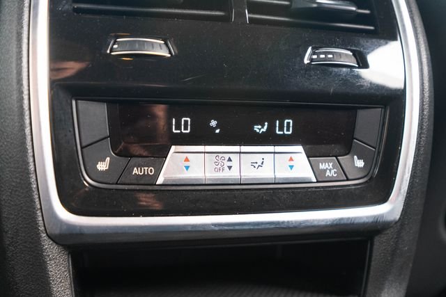 2025 BMW XM Base - Photo 39