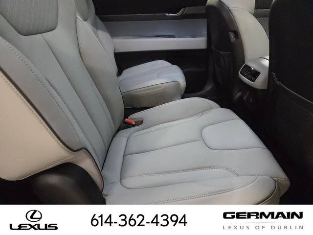 Used 2024 Black Hyundai SEL image 18