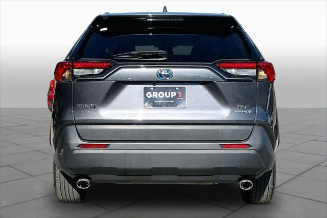 Certified Used 2024 MAGNETIC GRAY MET. Toyota  image 5