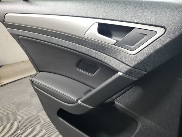 Used 2017 Gray Volkswagen Wolfsburg image 15