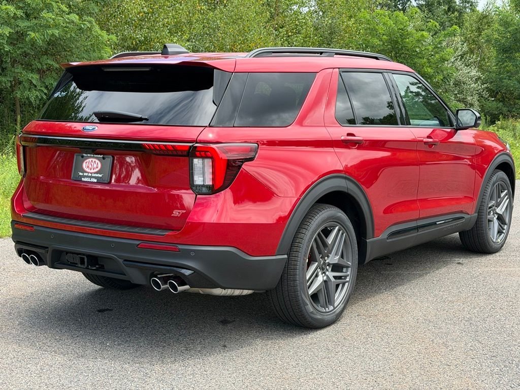 New 2026 Rapid Red Metallic Tinted Clearcoat Ford ST image 27