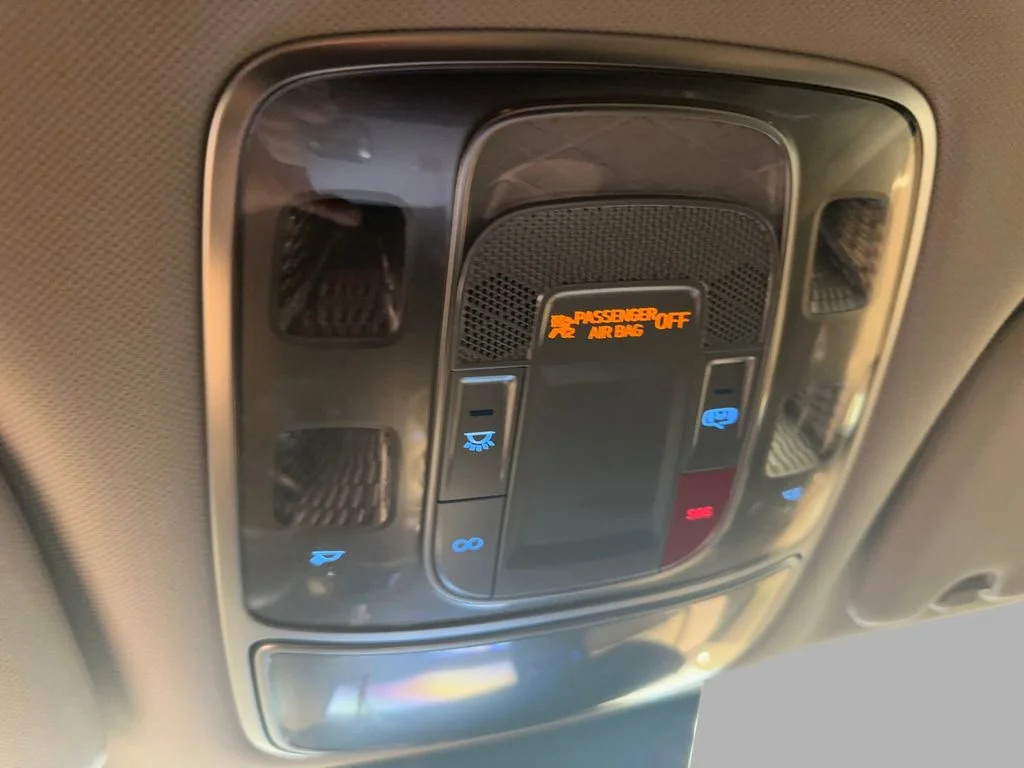 2025 GENESIS GV70 Standard - Photo 28