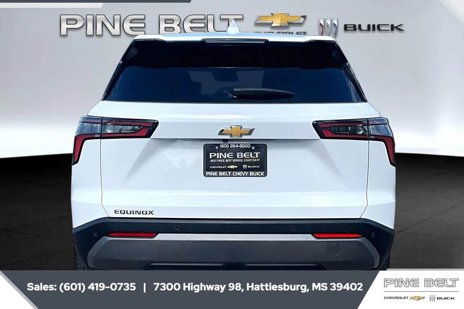 Used 2026 Summit White Chevrolet LT image 4