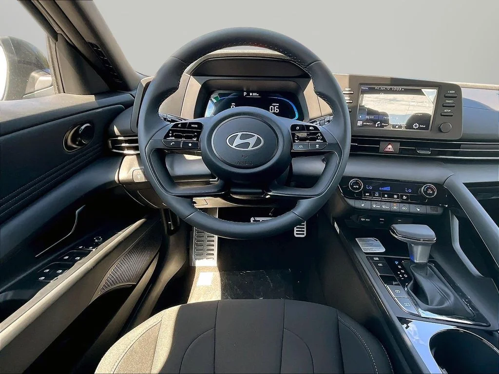 New 2026 Gray Hyundai SEL Sport Premium image 15