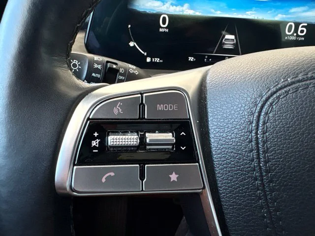 Used 2024 White Kia SX-Prestige X-Line image 24