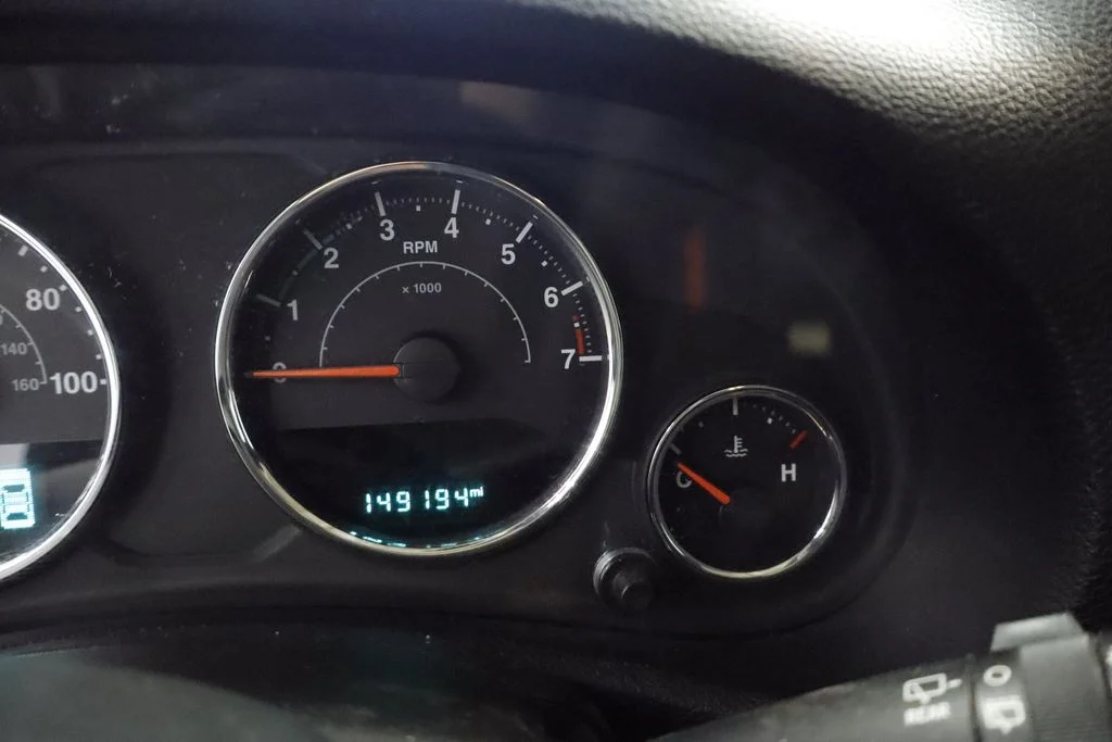 Used 2015 Yellow Jeep Rubicon image 17