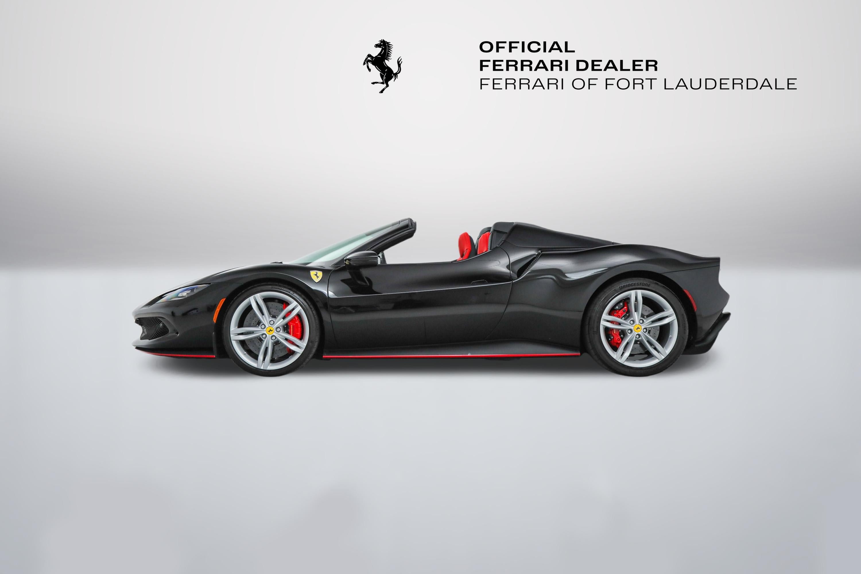 Certified Used 2025 Nero Ferrari  image 4