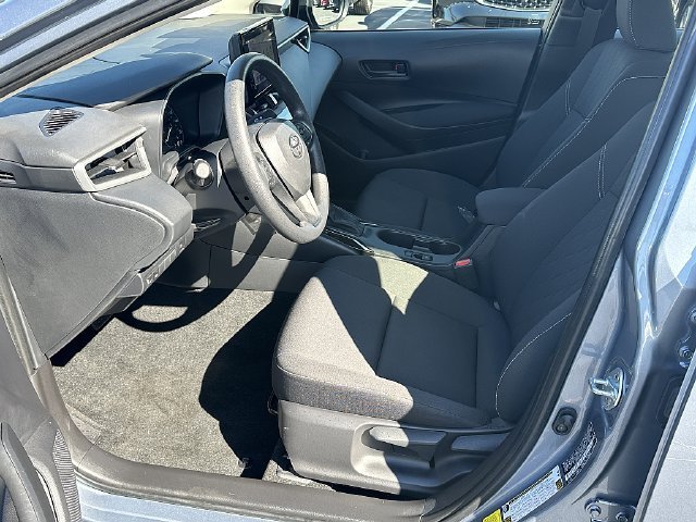 Used 2023  Toyota LE image 20