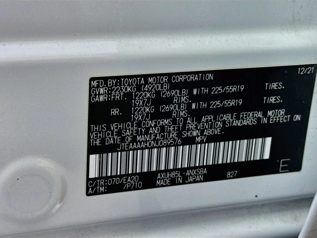 Used 2022 White Toyota Limited image 41