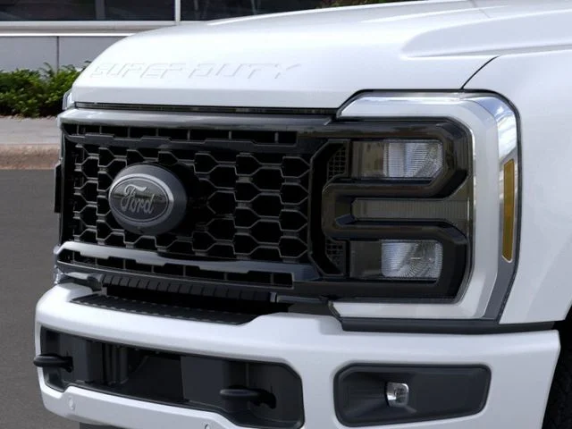 New 2026 White Metallic Ford Lariat image 17
