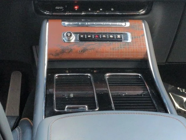 Certified Used 2025 Gray Metallic Lincoln Black Label image 19