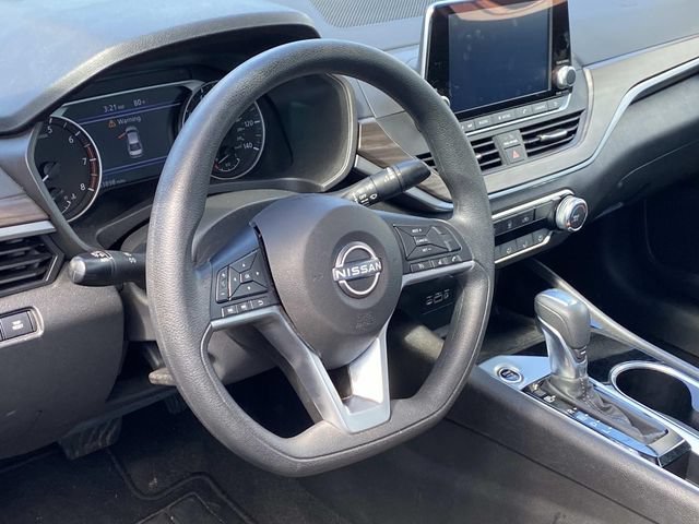 Used 2024 Brilliant Silver Metallic Nissan 2.5 SV image 34