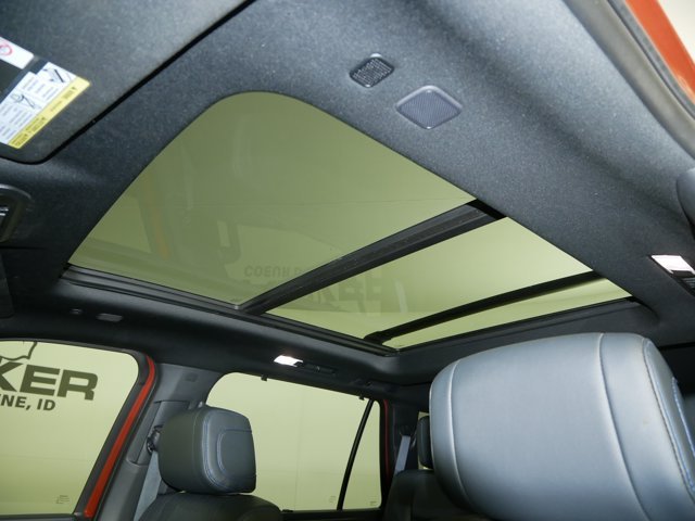 Used 2025 Terra Toyota Platinum image 11