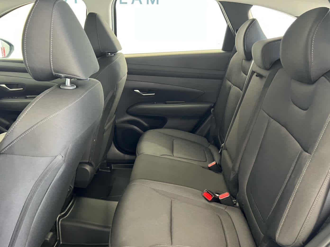 Used 2025 Ultimate Red Hyundai SE image 29