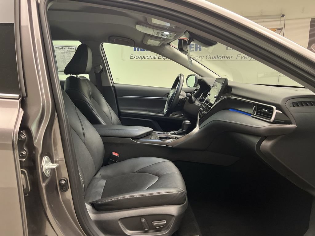 2024 Toyota Camry XSE - Photo 24
