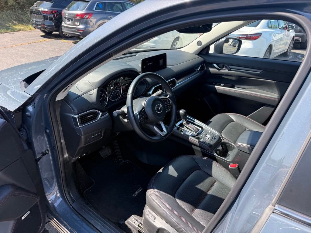 Used 2025 Gray Metallic Mazda 2.5 S Carbon Edition image 7