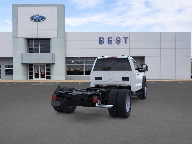 2025 Ford F-550 Super Duty Chassis Cab XL - Photo 34