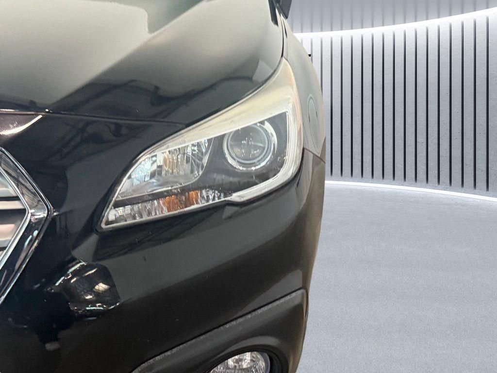 Used 2017 Black Subaru 2.5i image 16
