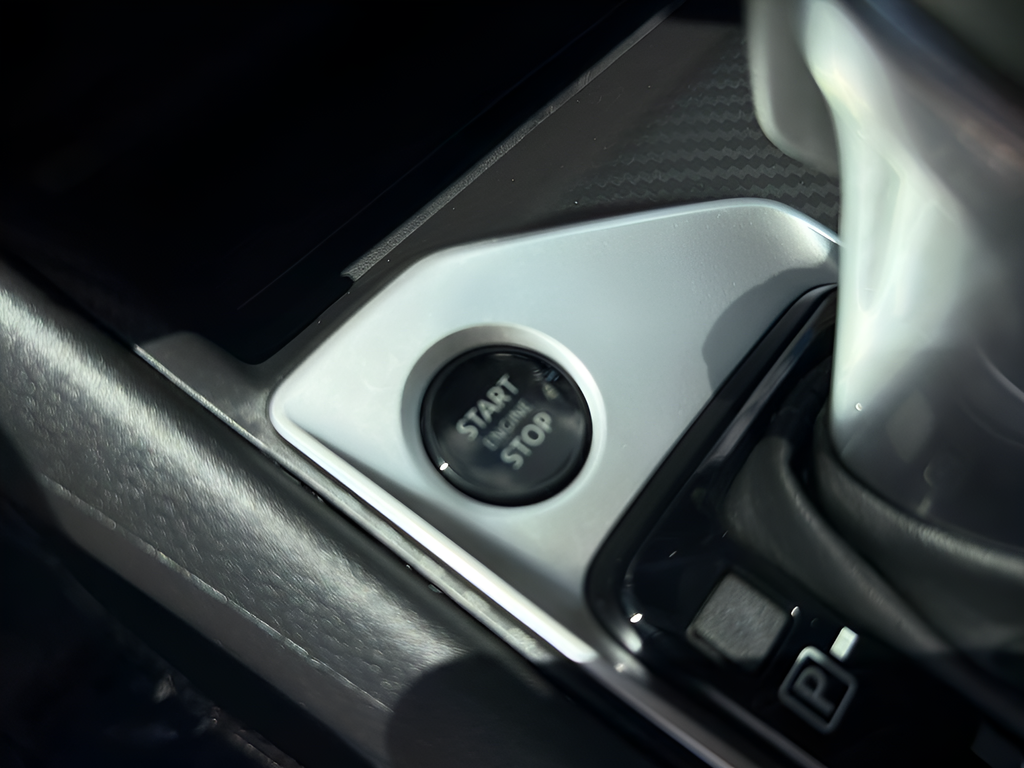 New 2026 White Nissan 2.5 SV image 23