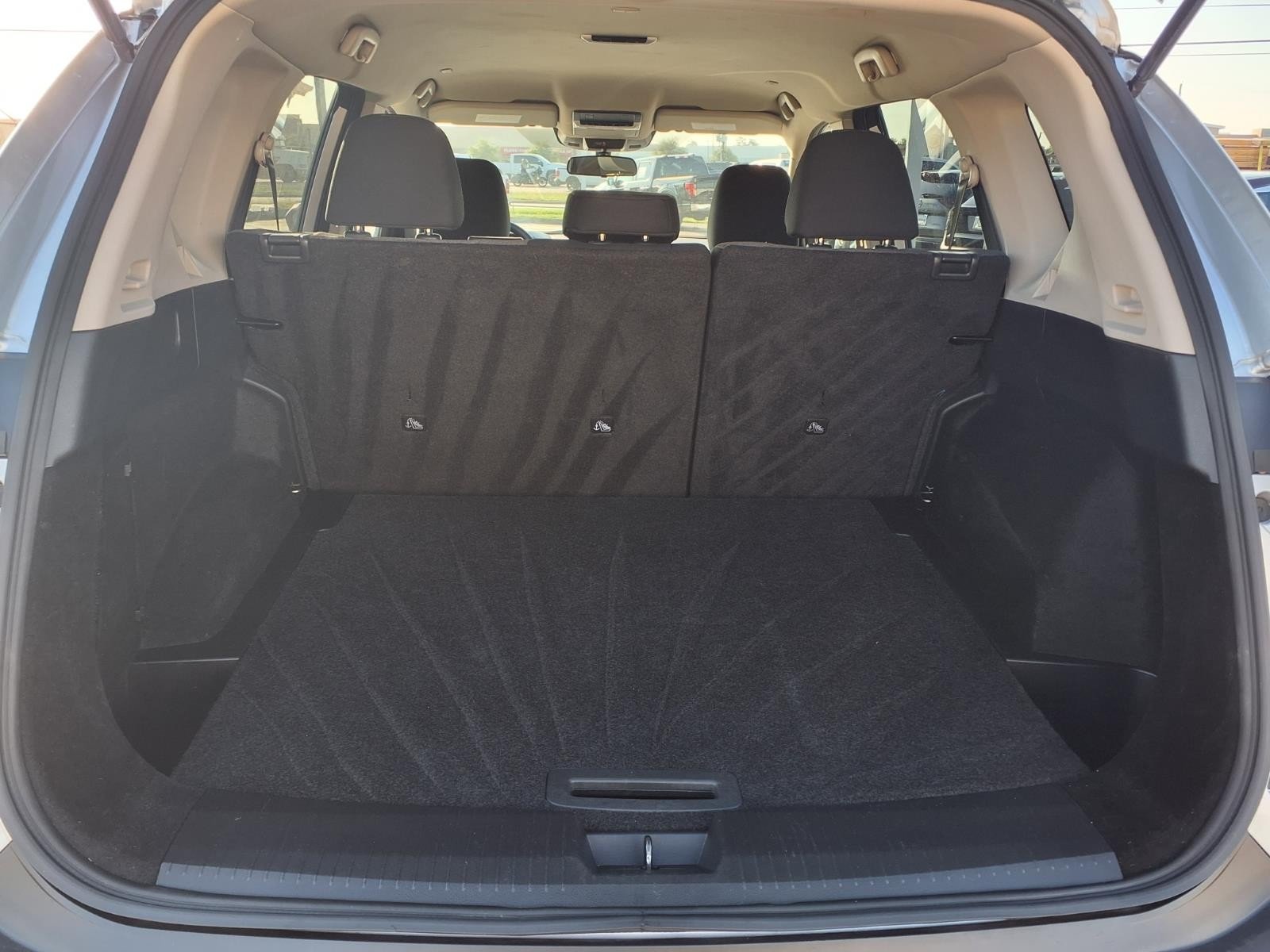 2023 Nissan Rogue SV Silver at Robbins Nissan
