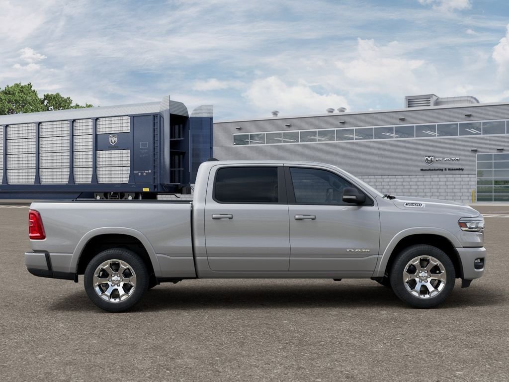 New 2026 Silver Zynith Exterior Paint RAM Big Horn/Lone Star image 21