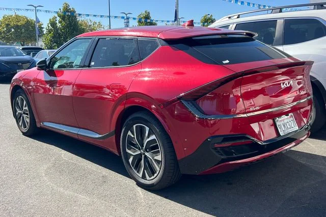 Used 2024 Red Kia GT-Line image 6