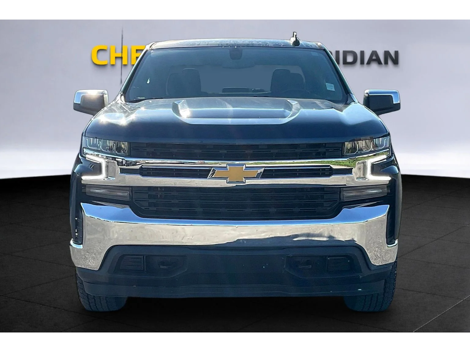Used 2022 Northsky Blue Metallic Chevrolet LT image 3