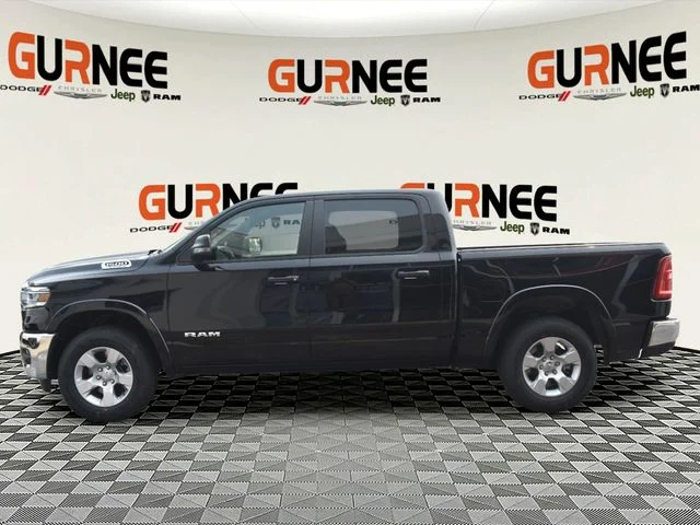 New 2026 Diamond Black Crystal Pearl-Coat Exterior Paint RAM Big Horn/Lone Star image 7