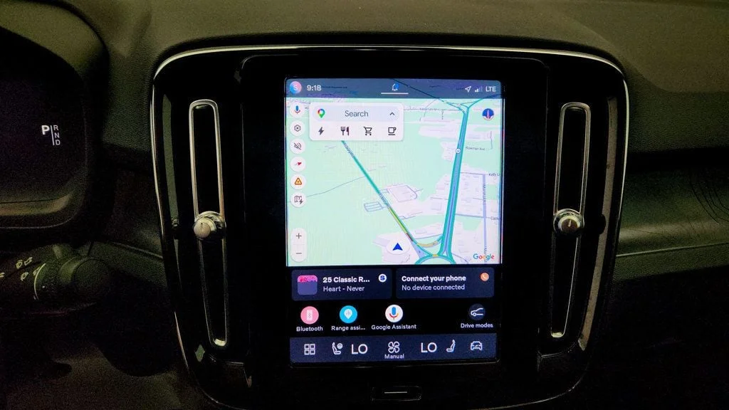 Used 2023 Sage Green Metallic Volvo Twin eAWD Ultimate with Pixel LED Headlights image 18