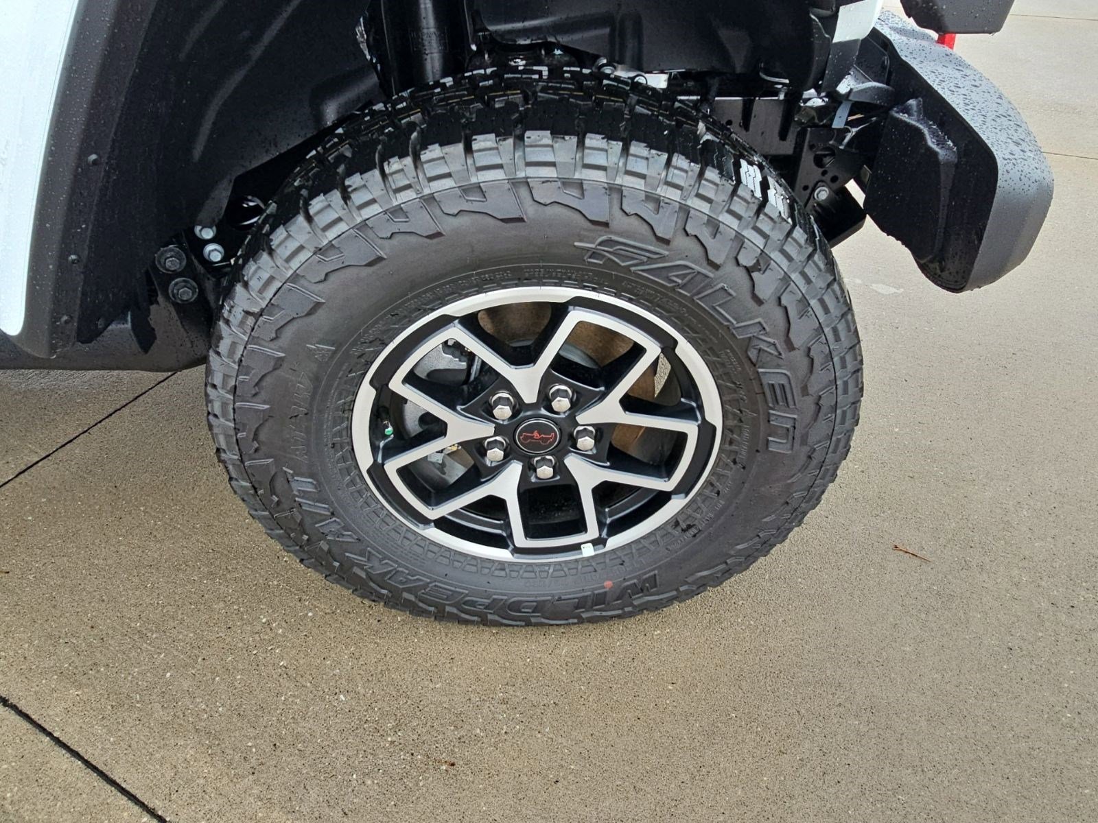 New 2026 Bright White Clearcoat Jeep Rubicon image 8