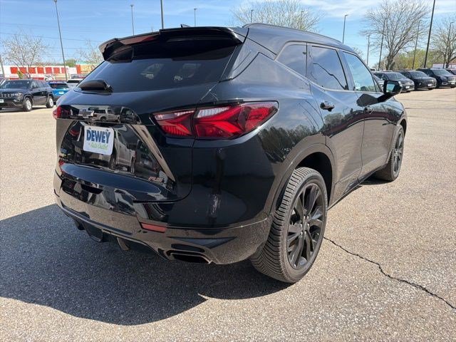 Used 2020 Black Chevrolet RS image 5